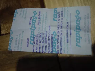 Me debe el envió del minicomponente