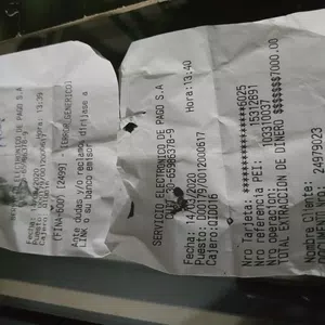 Debitaron dos veces 7000 pesos al retirar dinero ($7000)