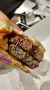 Hamburguesa cruda