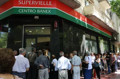 No atienden  la linea stop debit