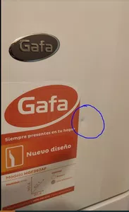 Fravega me trajo una heladera golpeada y no contesta reclamo
