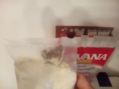 Bolsa con algo raro dentro