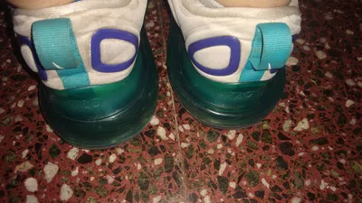 Se me pinchó las nike720 y nadie me da una solución
