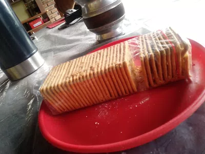 Dos galletitas mediatarde menos en paquete