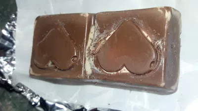 Gusanos en el chocolate
