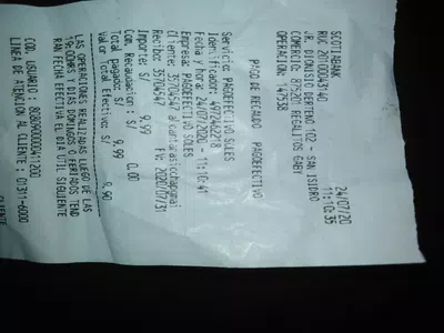 Recargué 300 diamantes al medio día y no me llegan como hago?