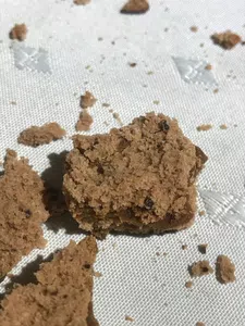 Alfajor con puntos extraños