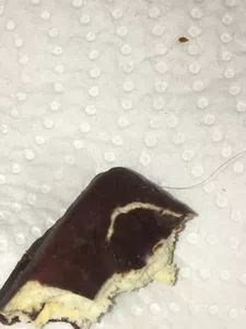 Pelo en una tita