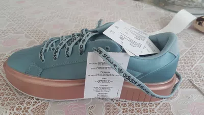 Me está  tomando del pelo para cambio de talla de zapatos