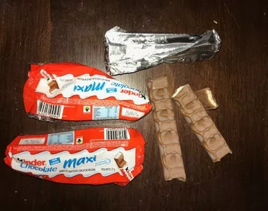 Barrita kinder con moho (mal estado)