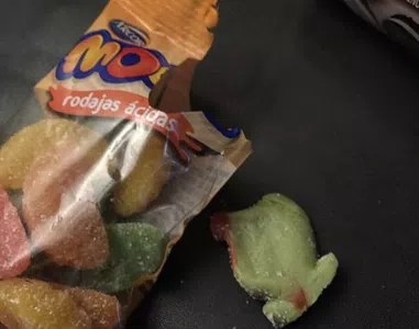 Gomita en mal estado
