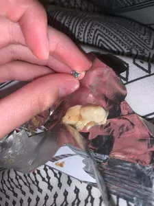 Mantecol duro con pelotitas que rompieron mis brackets