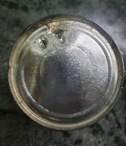 Lata agujereada