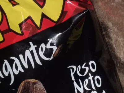 Gusano en las pipas gigantes
