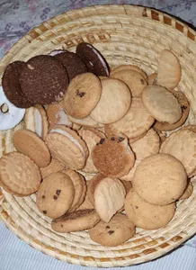 Poca cantidad de galletas de chocolate