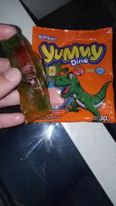 Vino un masacote de gomitas