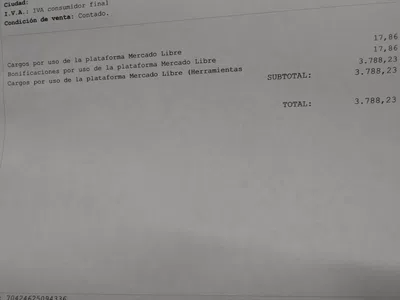 Debito automático de inexistente factura vencida de mercado libre