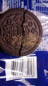 Mondelez Argentina: Sabor muy salado y mancha marrón en 2 galletas Oreo 