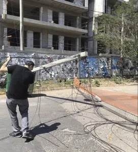Falta de servicio por poste caido