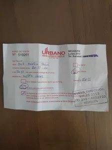 Reclamo por tarjeta de debitono entregada