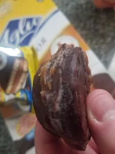 Alfajores en mal estado, con moho (hongos)