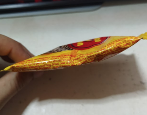 Paquete de alfajor cerrado sin su contenido