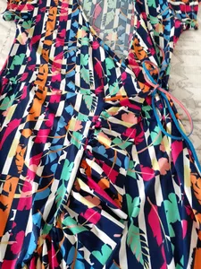 Por venta de vestido y me devuelven otra prenda