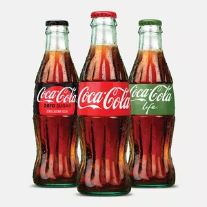 Gaseosa coca cola extremadamente sucia