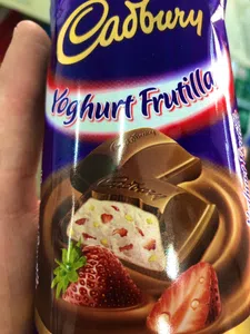 Me compré un chocolate de frutilla y me vino sin relleno:((