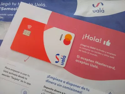 Hola soy mariquena jael papadopulos yo perdí mi tarjeta uala necesito ingresar a