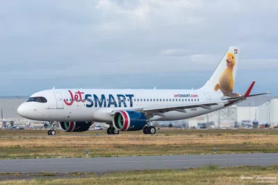 Solicito devolucion del dinero gastado por vuelo cancelado