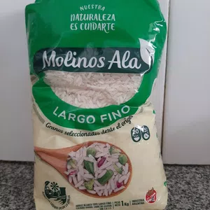 Trozo de plástico presente en el arroz
