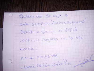 Una solución inmediata que me sen de baja a este servicio