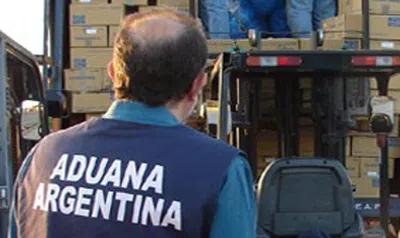 No ha podido pasar las aduanas