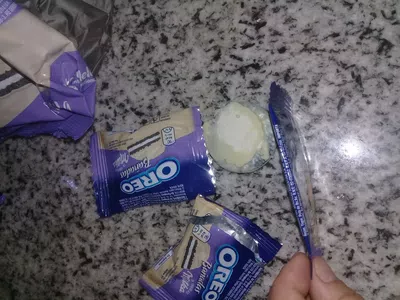 Paquete de oreo bañadas fallado
