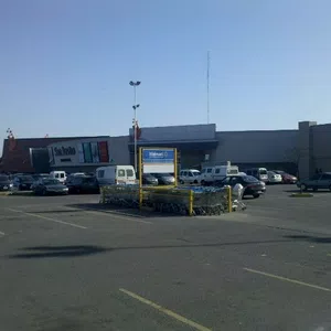 Nos robaron del estacionamiento nuestro vehículo