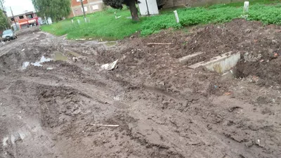 Que arreglen las calles de tierra de longchamps