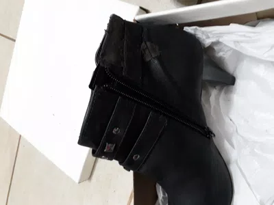 Cambio por botas defectuosas
