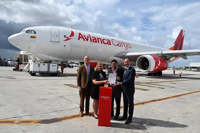 Avianca necesito respuestas  a mi caso y que tomen responsabilidad