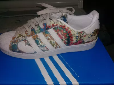 Reclamar unas zapatillas con poco uso