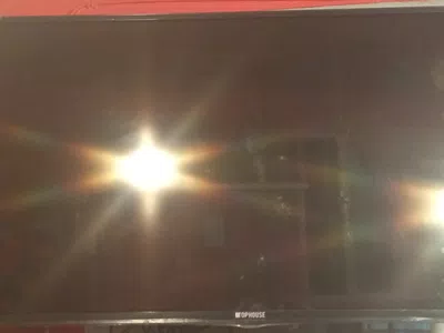 No me enciende el tv smart queda azul la pantalla