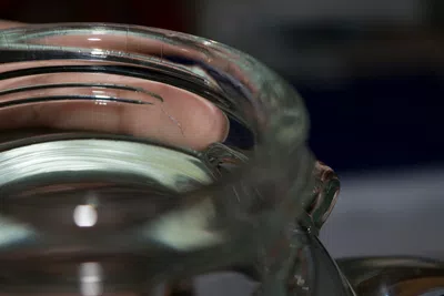 Licuadora con vidrio estallado en el vaso (reemplazo o devolución del dinero)