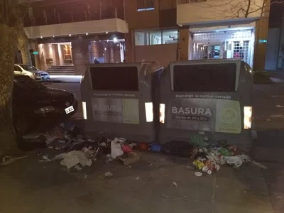 Remoción de contenedores foco de infeccion para ancianos y niños