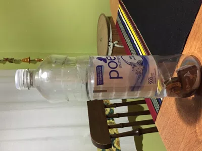 En el fondo del limpiador depuso , papel de salamin