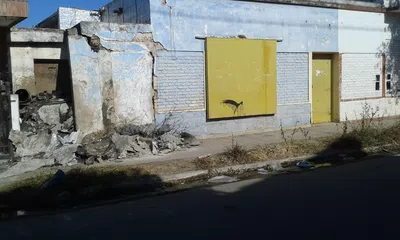Limpieza de acumulo de basura en vereda