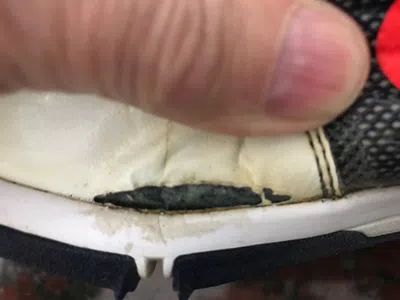 Solicito me repongan las zapatillas