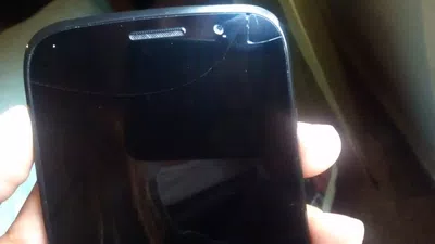Celular admiral astillado