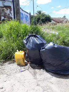 Limpien esquina cervantes y entre rios - v. luzuriagaa