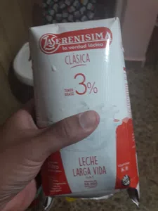 Leche en mal estado con vencimientolargo