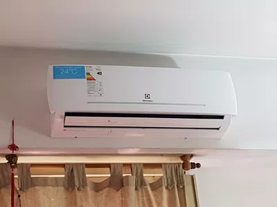Aire acondicionado roto garantía no soluciona